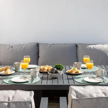 One 80 By Alfresco