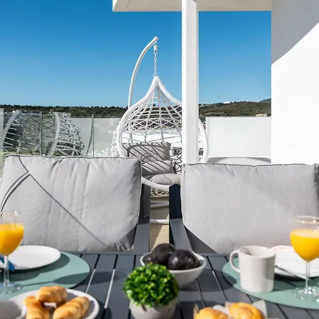 One 80 By Alfresco *